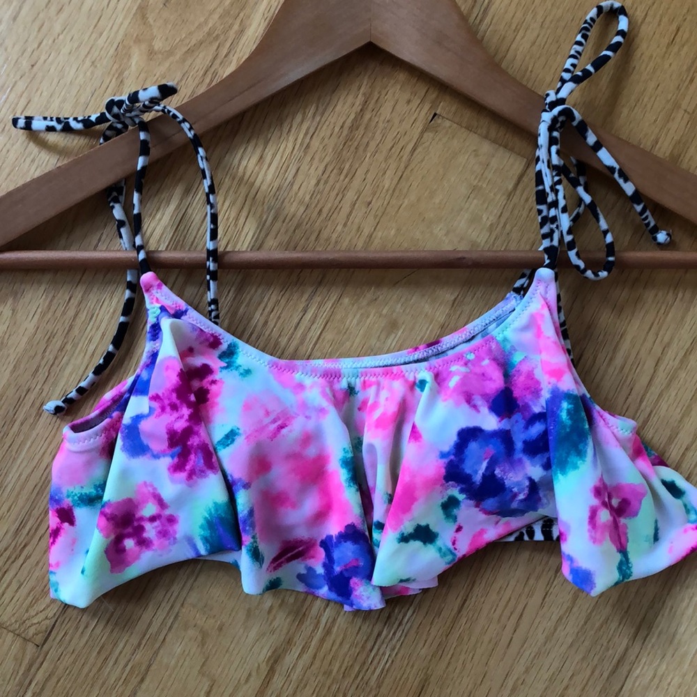Pink VS Floral Animal Flounce Bikini Top